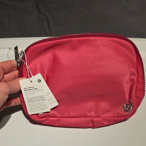 Lululemon Everywhere Belt Bag Large NWT - Picture 12 of 12